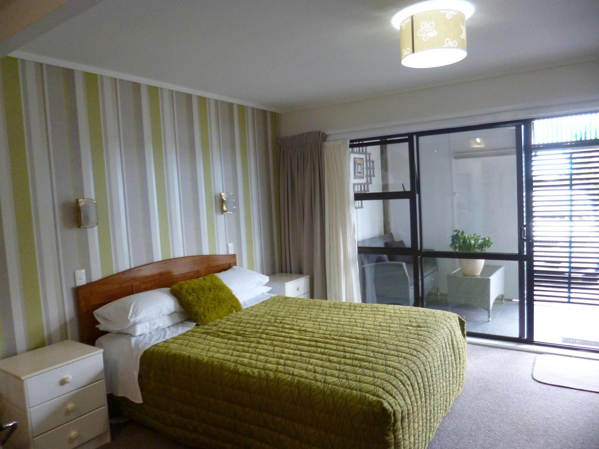 Opua Boutique Seaview Motel Ngoại thất bức ảnh